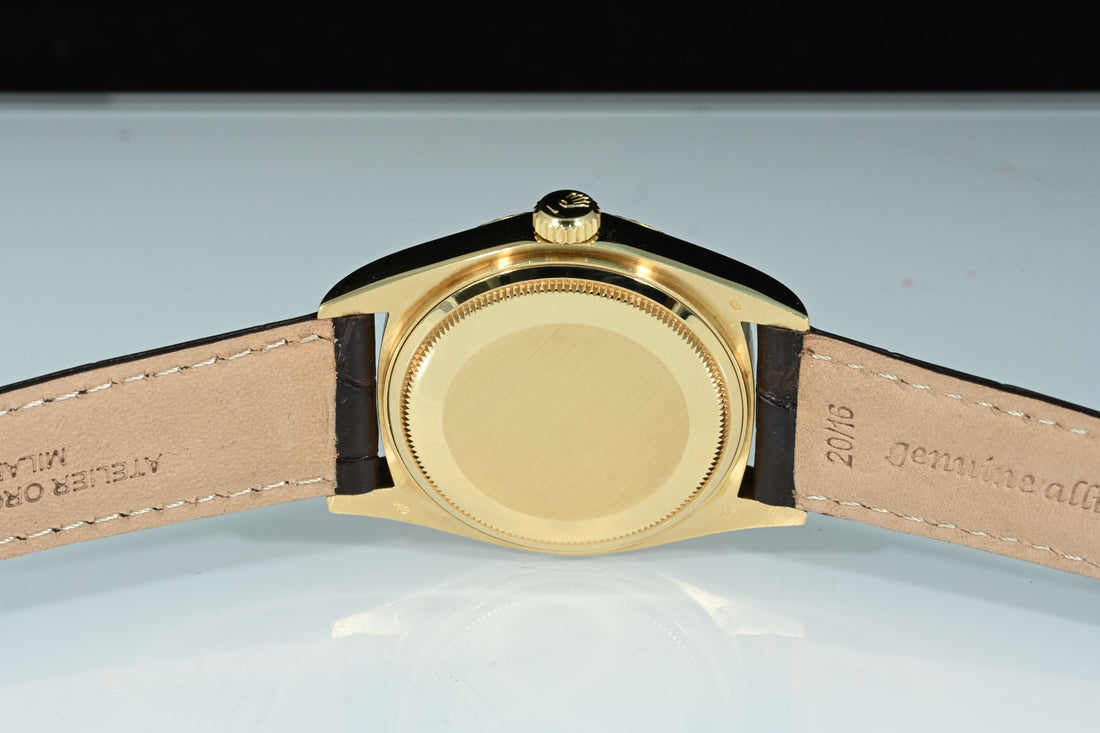 Rolex | Oyster Perpetual Day-Date Ref. 18038 Black dial Oro giallo 18 Kt. Scatola Rolex 1979