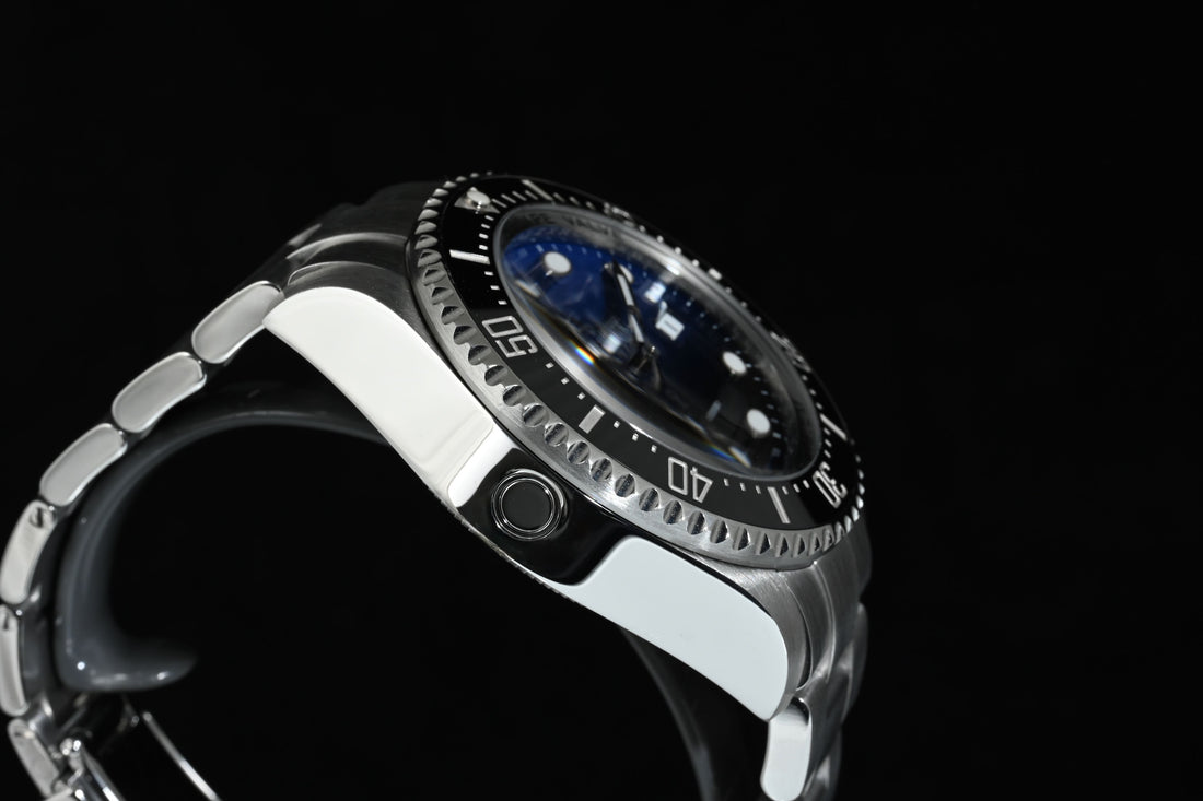 ROLEX | SEA-DWELLER DEEPSEA D-Blue James Cameron Ref. 116660 Scatola e Garanzia Rolex 2016
