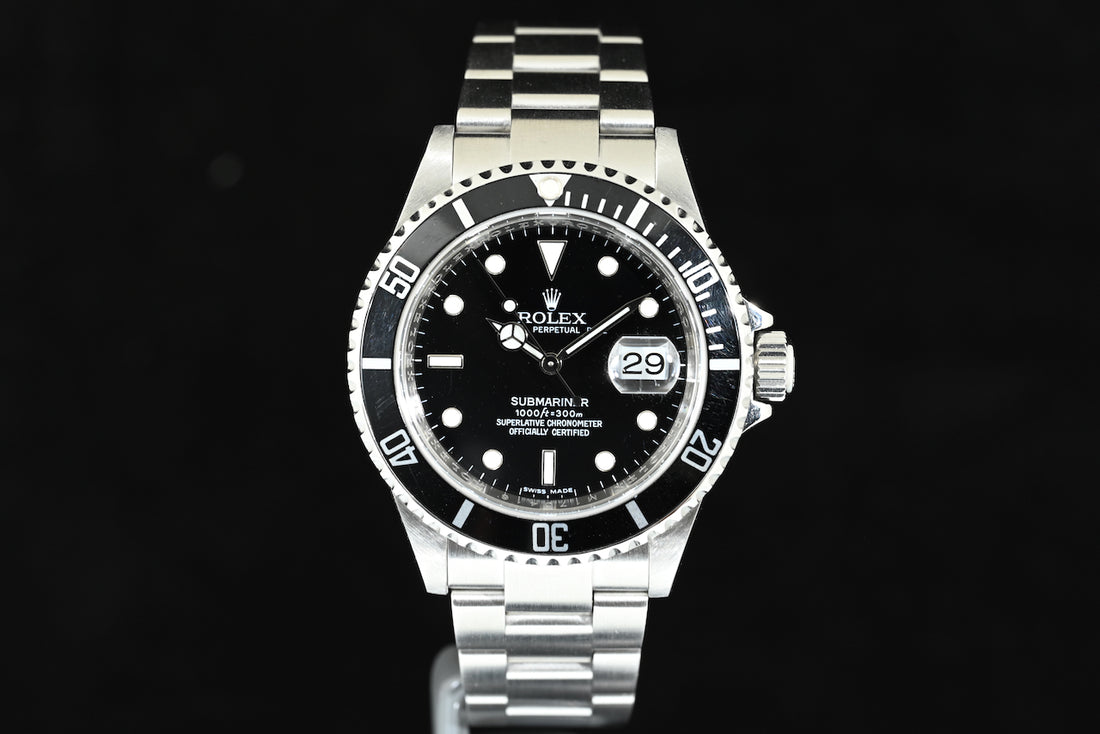 Rolex | SUBMARINER DATE RRR Ref. 16610 Steel, 40 mm. Rolex Box and papers 2008