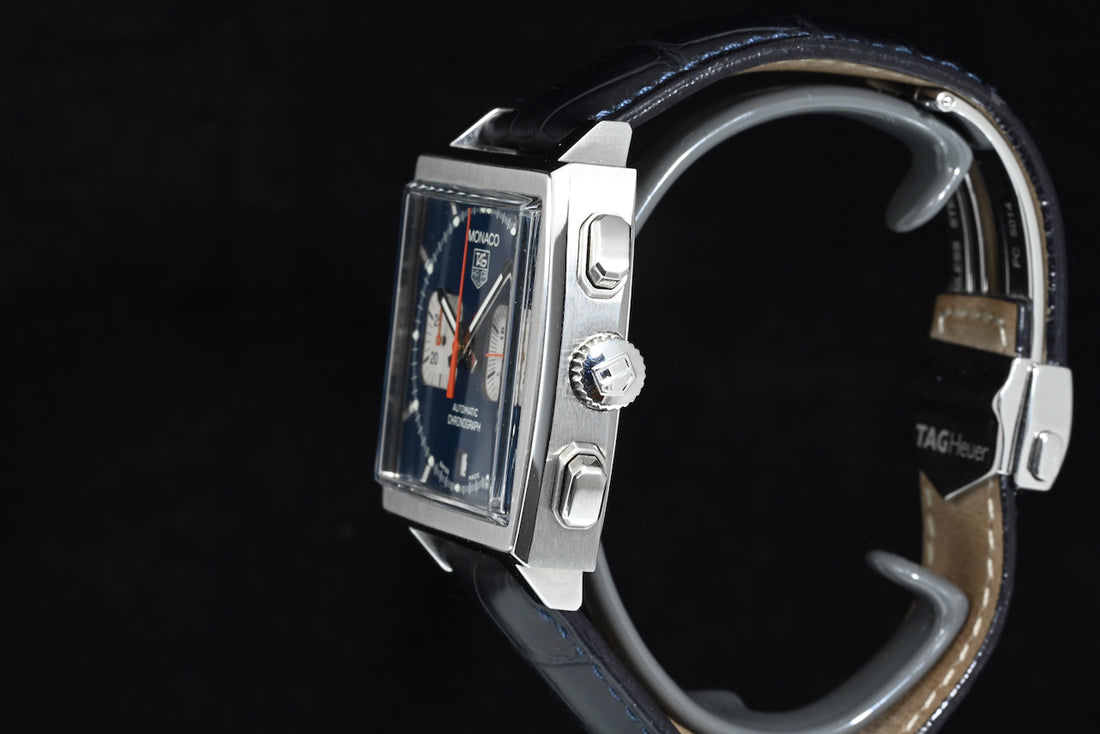 TAG HEUER | MONACO Steve McQueen Ref. CW2113 Steel 38 mm. Box and Papers, 2005