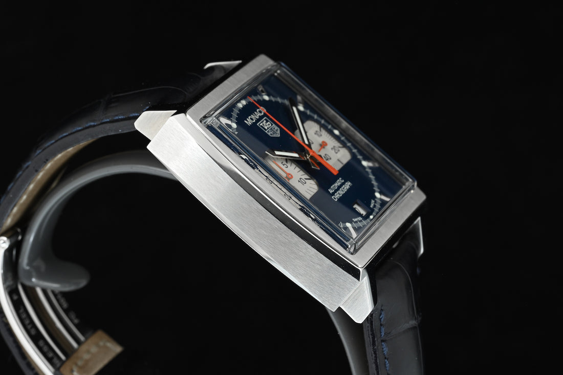 TAG HEUER | MONACO Steve McQueen Ref. CW2113 Steel 38 mm. Box and Papers, 2005