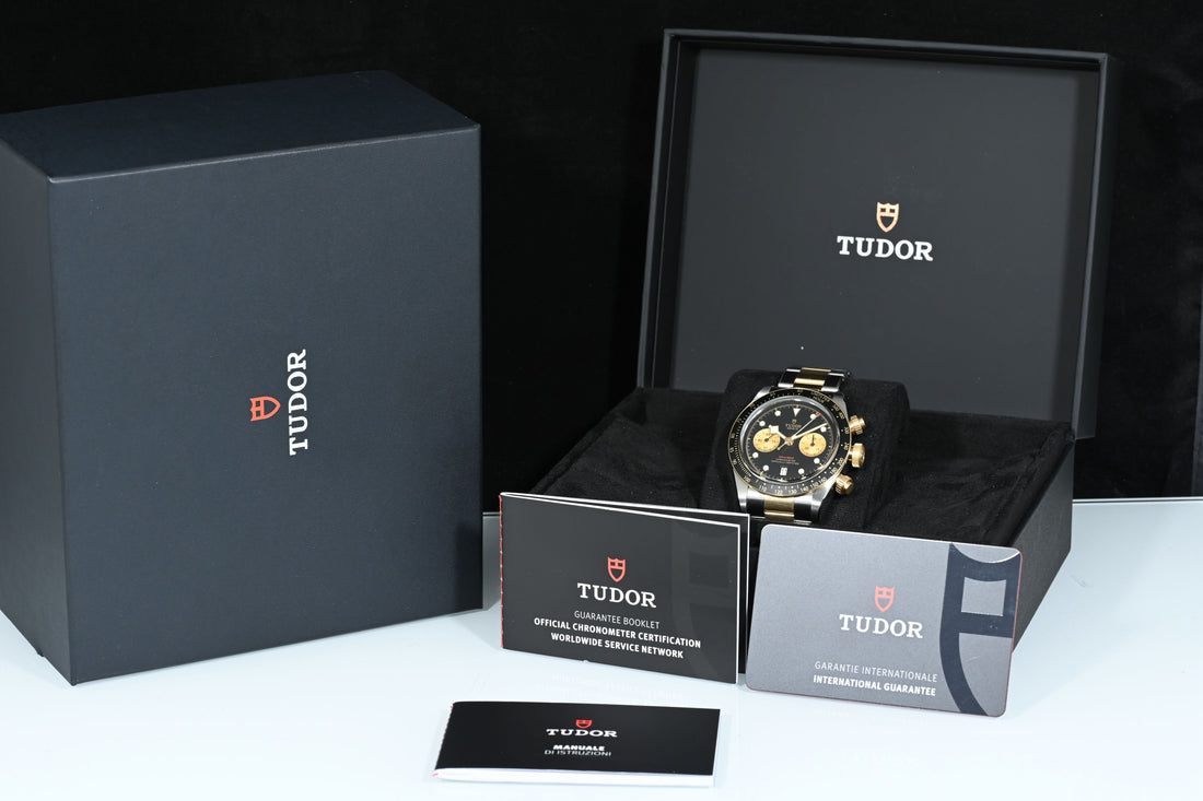 TUDOR | BLACK BAY CHRONO 41 mm Acciaio/Oro Ref. 79363N, Scatola e Garanzia Tudor, Novembre 2025