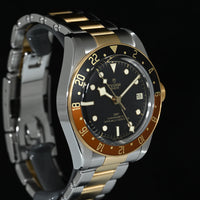 TUDOR | BLACK BAY GMT Ref. M79833MN Scatola e Garanzia Tudor 2022 | Acciaio/Oro, 41 mm.