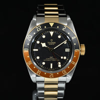 TUDOR | BLACK BAY GMT Ref. M79833MN Scatola e Garanzia Tudor 2022 | Acciaio/Oro, 41 mm.