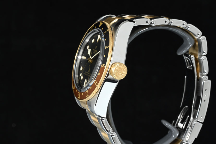TUDOR | BLACK BAY GMT Ref. M79833MN Scatola e Garanzia Tudor 2022 | Acciaio/Oro, 41 mm.
