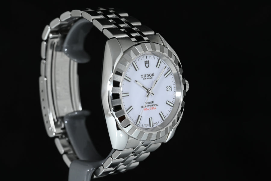 TUDOR | Classic Automatic 38mm. Steel Ref. 21010