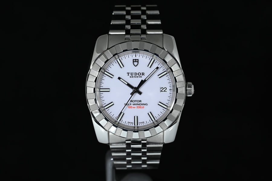 TUDOR | Classic Automatic 38mm. Steel Ref. 21010