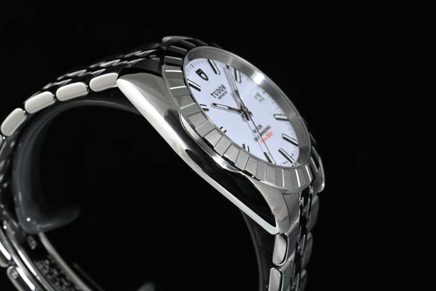 TUDOR | Classic Automatic 38mm. Steel Ref. 21010