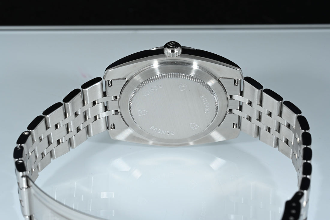 TUDOR | Classic Automatic 38mm. Steel Ref. 21010