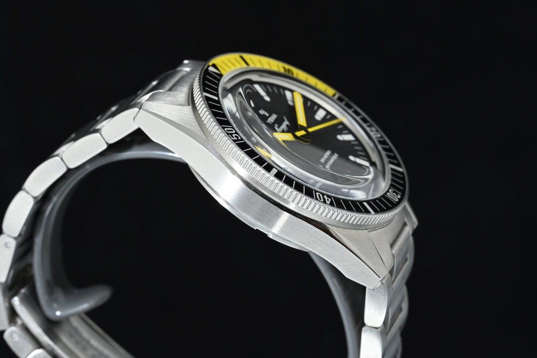YEMA | NAVYGRAF CMM.10 39 mm. Ref. 21.14.36.SN.M | LIKE NEW | Box and Warranty July 2026